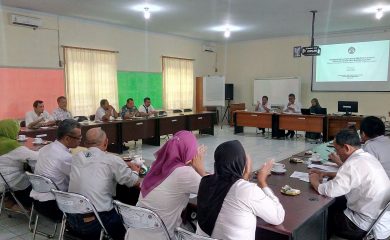 Seminar Karyasiswa S2 atas nama Urfi Izzati (Widyaiswara BDLHK Kadipaten)