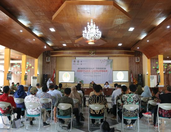 Pembukaan Bimbingan Teknis Sekolah Lapangan Agroforestry dan Mangrove