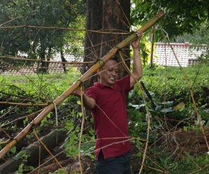 Kerja Bakti Para Pegawai